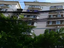 洋房小高杨家坪步行街精装三房两卫出行方便