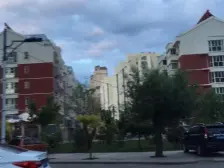 鹏明小区,全朝南的正规一居室,简单装修,拎包入住