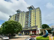 蓝月湾一期三房两厅两卫诚心出售