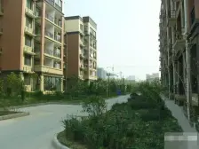 南北通透,业主急卖价位可以谈,看房方便