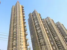 意墅蓝山一楼带院 好位置 出行方便