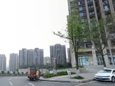 观音桥 保利江上明珠畅园三房128万