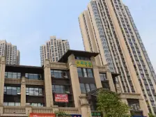 高新区 蓝光彩雲府二房75万