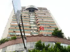 高新区 华宇五环大厦五房