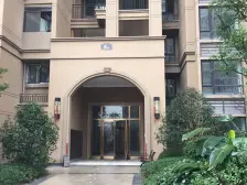 金科中央公园城(璧山)7号8号门 4室2厅 南