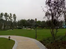 轻轨旁,正规两房,龙湖物业,业主诚心出售