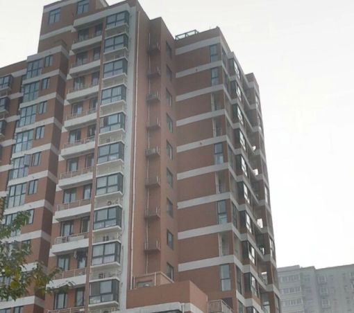 菁英雅居1室1厅1卫北朝向1350.00元/月出租