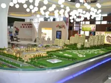 顶跃四室双卫!精装维护好!急售随时看满五唯一!可议