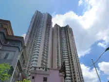 香港业主放卖 两房电梯拎包入住