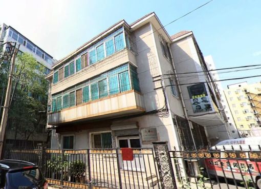 运河小区1室1厅1卫东西朝向1300.00元/月出租