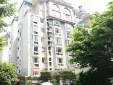 石桥铺 南方花园C3区三房115万