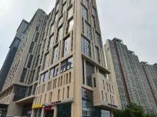 高新园区 精装修 三室 房主诚心出售 有钥匙