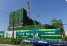 地铁口复式2层使用空间大装修保养好可办公