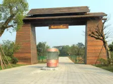 美的鹭湖精装修别墅 带小车位 带150方花园