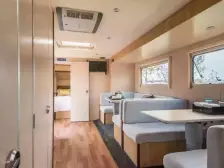 :鹭湖精装别墅,私家花园,私家车位,拎包入住