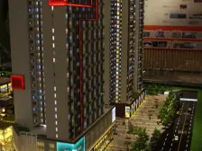 东方广场商圈,近普君北路地铁,配套齐全,视野开阔