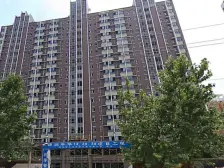 此房业主诚心出售,总价低,出门就是地铁1.5公里