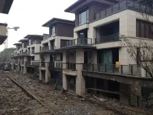 华侨城天鹅湖大花园别墅,单边逸境,毛坯别墅的無限可能