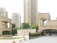 国贸天琴湾 刚需小两房 地铁口 万达旁 随时可以看房