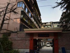 东新街2号院 2室1厅 西南