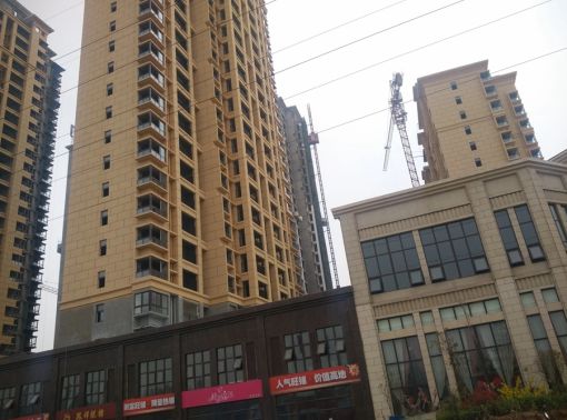 米兰印象3室2厅2卫南北朝向2200.00元/月出租