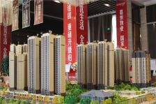 翡翠紫云府,正观江四房,带产权车位,首付低