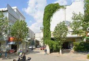 人民西路与环城西路交叉处、地铁物业、精装修、阳光好