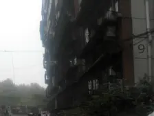 四环旁,通透三房,满五年,税费低,急售,价格可谈!