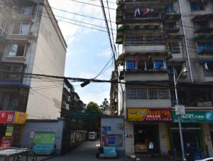 群康路51号2室2厅东北