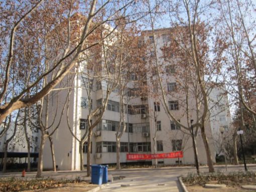 富华新村1室1厅1卫东南朝向1200.00元/月出租