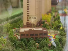 2号线地铁口,南北通透边户 ,诚心出售 诚心出售