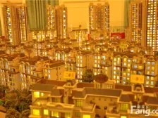 越昕晖 两室 朝中庭 视野好 满2年 业主安心卖