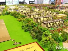 绿地朱家角1号二期 4室2厅 南 北