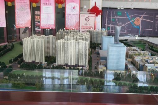 水岸东方2室1厅1卫南朝向1100.00元/月出租