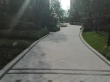 凡尔赛精装三房 住家装修 带大露台