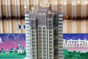 蓝润光华春天B区3室1厅南