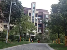 斌鑫中央国际公园 4室2厅 南