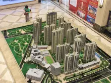 毛坯大平层 8房 南向高层 有钥匙 看房方便