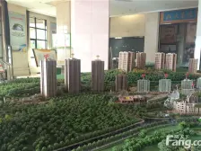 近轻轨、装修保持好、朝南看江、视野好、诚心卖