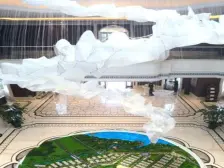 内圈安静板式下叠,带花园带车位,单层110平,2+2结构