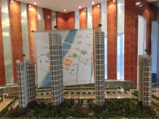 户型通透,出入方便,,好楼层视野好