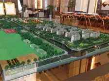 房屋装修保持好 轻轨600米 出行方便