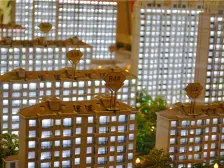 房子是个越层,一楼精装修,二楼阁楼可以单独出租