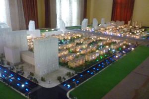 新城区 花园洋房 一楼带院 精装修 拎包入住