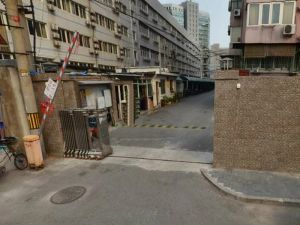 东滨河路2号院2室1厅南北
