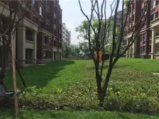 此房满两年 小区环境优美 物业管理严格 让你生活美好