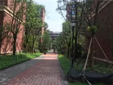 缙云山下,万达旁,全明格局,装修精美,户型方正