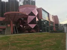 汉邦66广场 精装1房1厅,地铁口有阳台