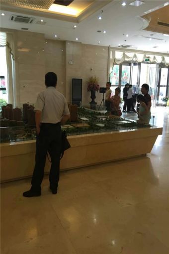 »´¿ó¶«·½À¶º£2ÊÒ1Ìü1ÎÀÄϳ¯Ïò1800.00Ôª/Ô³ö×â