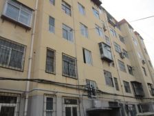 芙蓉小区多层二楼新华书店单位房三室